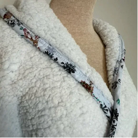 Vera Bradley White Soft Fleece Holiday Robe with Hood Size 2XL/3XL